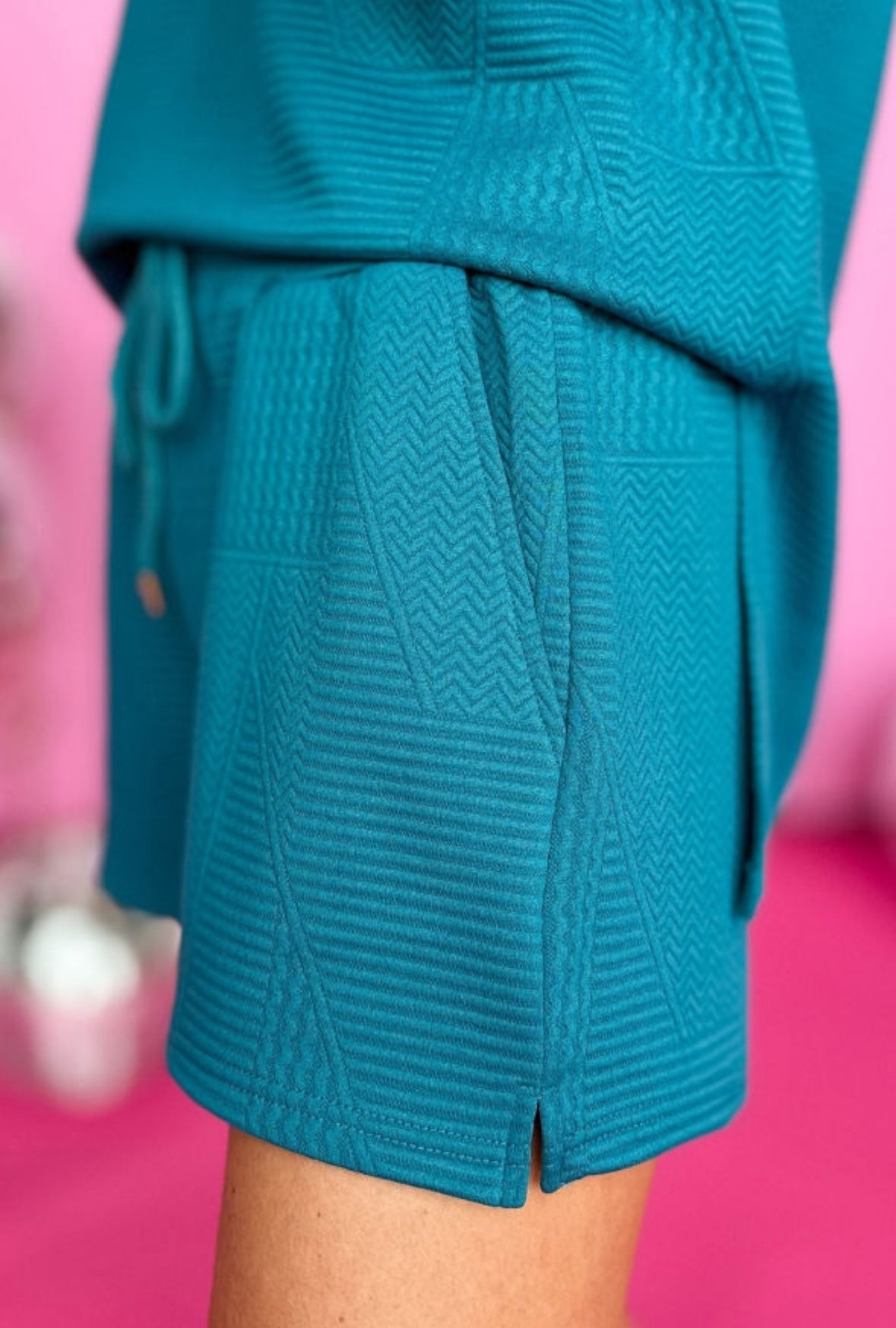 Textured Ruffle Set (Green or Teal)